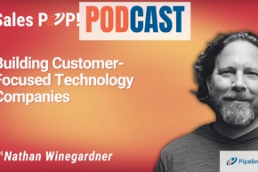 🎧  Building Customer-Focused Technology Companies