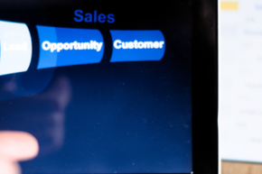 7 Signs Your Sales Pipeline Tool Is Holding You Back