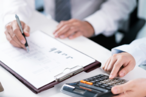 Lower Your Business Insurance Costs (4 Simple Steps!)